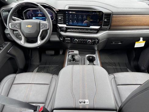 New 2026 Chevrolet Silverado 1500 High Country AWD/4WD image 6