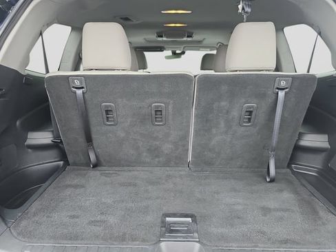 Used 2019 Honda Pilot Touring image 12