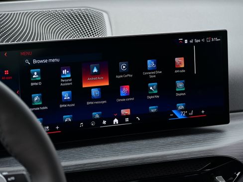 Used 2025 BMW 430i Coupe w/ M Sport Package image 16