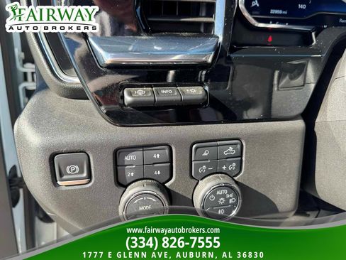 Used 2025 Chevrolet Silverado 3500 High Country w/ High Country Premium Package AWD/4WD image 17