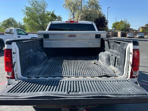 Used 2013 GMC Sierra 2500 SLE AWD/4WD image 25