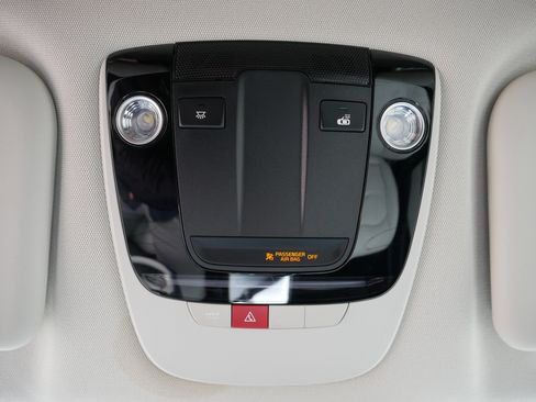 Certified 2024 Kia EV6 Wind w/ Wind Technology Package image 33