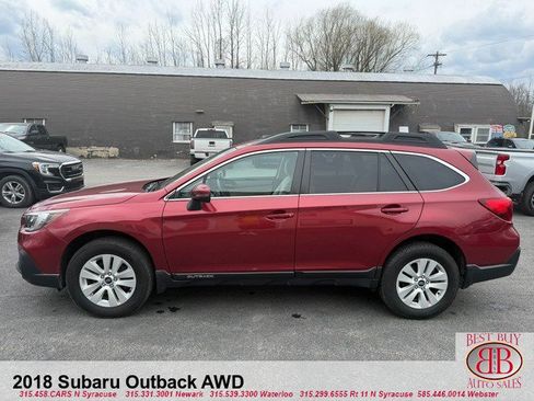 Used 2018 Subaru Outback 2.5i Premium AWD/4WD image 12
