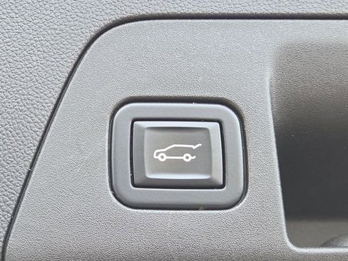 Used 2022 Buick Envision Avenir w/ Technology Package II image 20