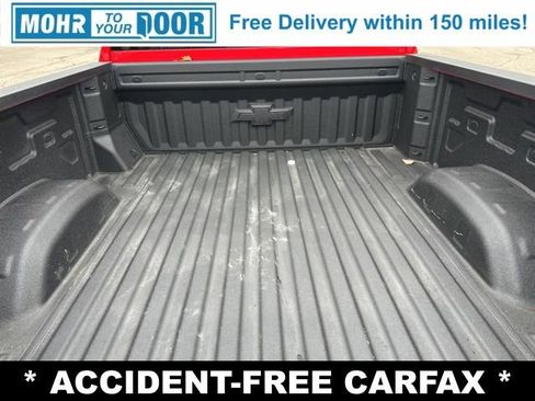 Used 2025 Chevrolet Silverado 2500 ZR2 w/ Technology Package image 11