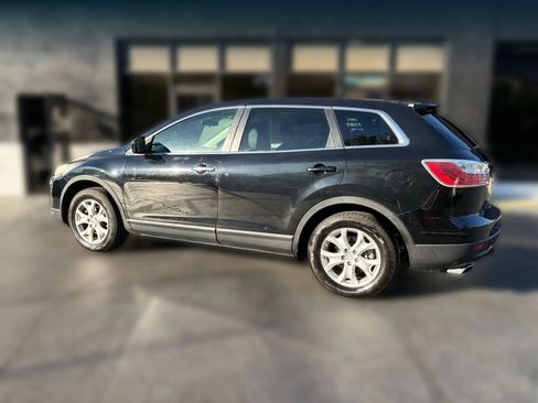 Used 2011 MAZDA CX-9 Touring w/ Moonroof & Bose Audio Pkg image 3