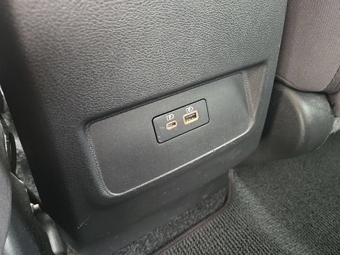 Used 2023 Nissan Frontier SV AWD/4WD image 34