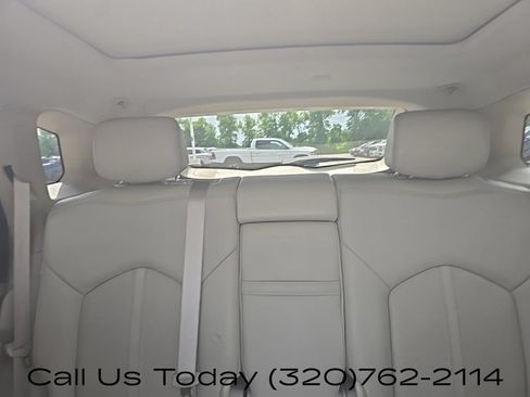 Used 2015 Cadillac SRX Luxury w/ Driver Awareness Package AWD/4WD image 17