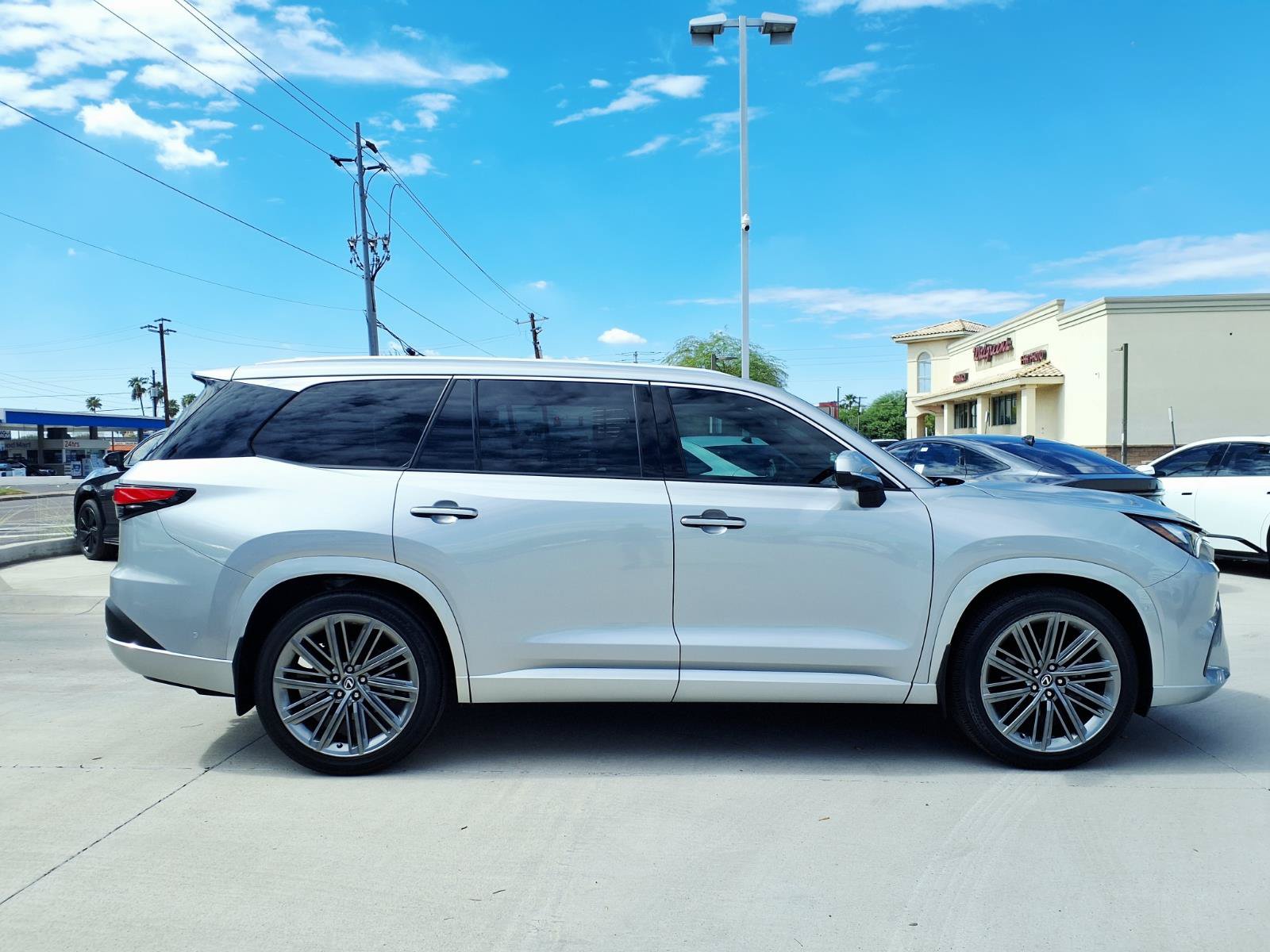 Certified 2025 Lexus TX 350 AWD w/ Technology Package image 11