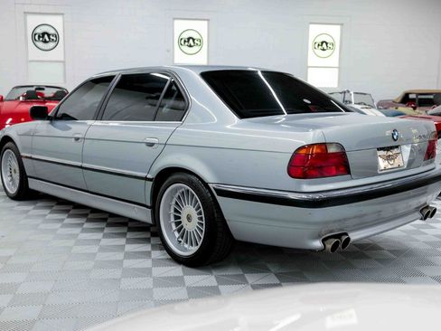 Used 1998 BMW 740iL image 9