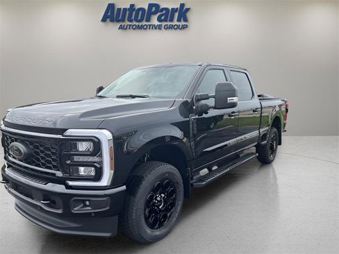 New 2026 Ford F250 Lariat w/ Black Appearance Package image 2