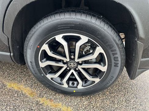 Certified 2024 Toyota Corolla Cross SE image 21