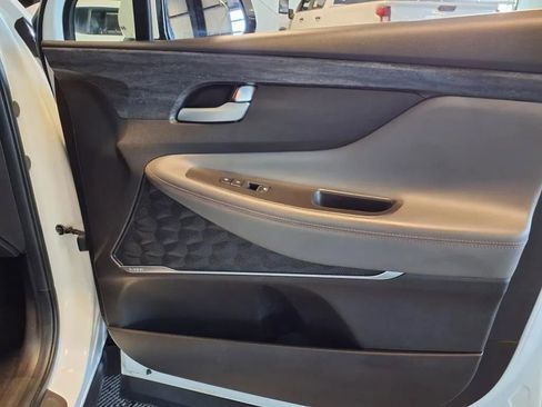 Used 2019 Hyundai Santa Fe Limited image 14