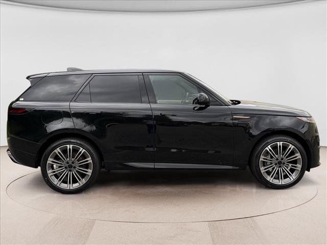New 2026 Land Rover Range Rover Sport Dynamic SE AWD/4WD image 6