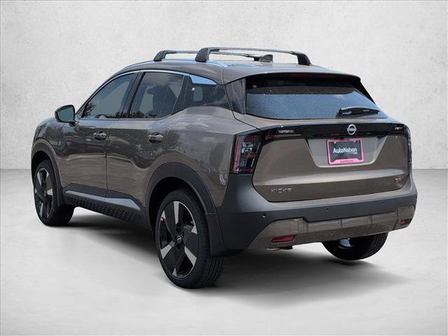 Used 2025 Nissan Kicks SR w/ Illumination Package FWD image 7