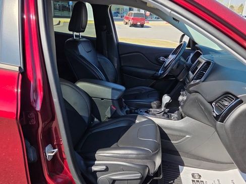 Used 2021 Jeep Cherokee Altitude image 15