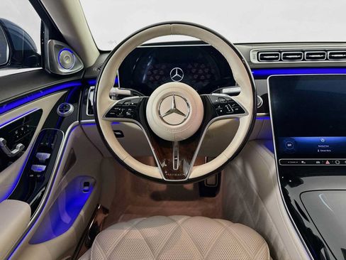 Used 2024 Mercedes-Benz Maybach S 580 4MATIC image 24