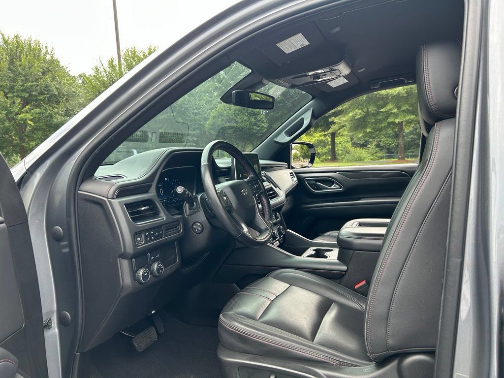 Used 2022 Chevrolet Tahoe RST w/ Luxury Package RWD image 45