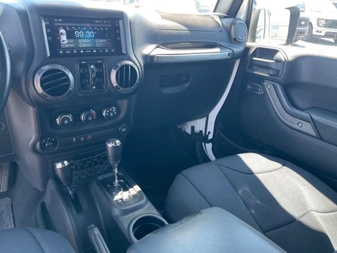 Used 2016 Jeep Wrangler Unlimited Sport w/ Quick Order Package 24S AWD/4WD image 14
