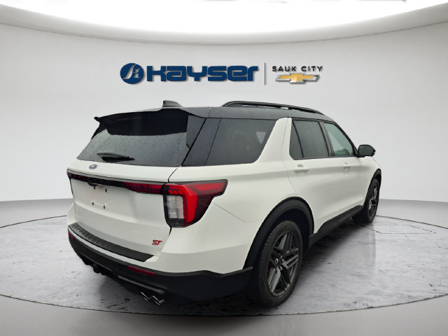 Used 2025 Ford Explorer ST AWD/4WD image 7
