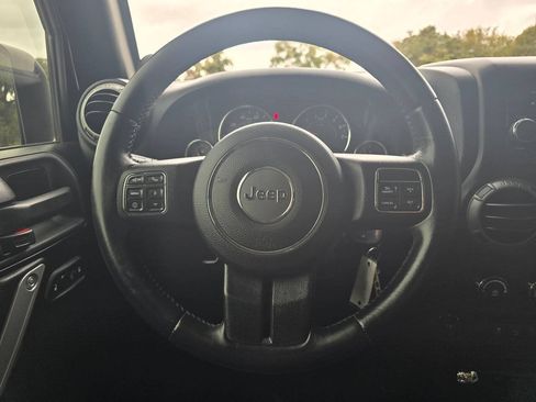 Used 2014 Jeep Wrangler Sport w/ Quick Order Package 24S AWD/4WD image 22