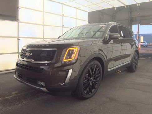 Used 2022 Kia Telluride SX FWD image 2