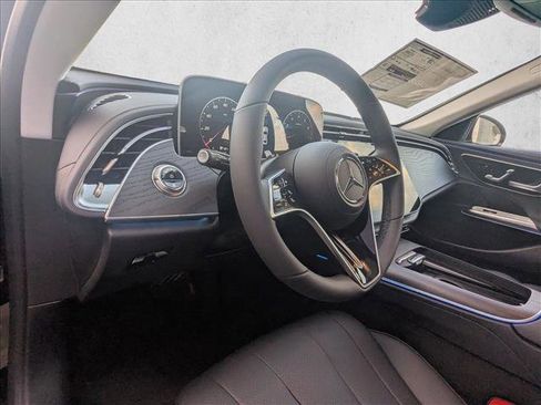 Used 2026 Mercedes-Benz E 350 Sedan image 8