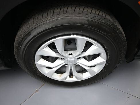 Certified 2025 Honda CR-V LX image 13
