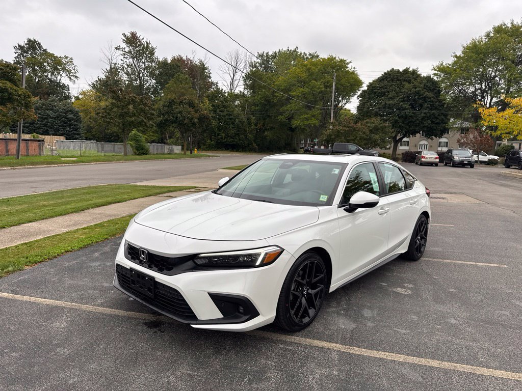 Certified 2024 Honda Civic Sport Touring image 9