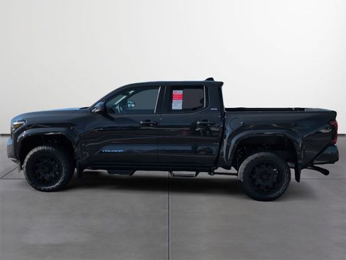 New 2026 Toyota Tacoma SR5 RWD image 3