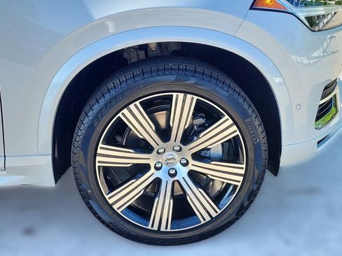 New 2024 Volvo XC90 T8 Plus w/ Protection Package Premier image 10