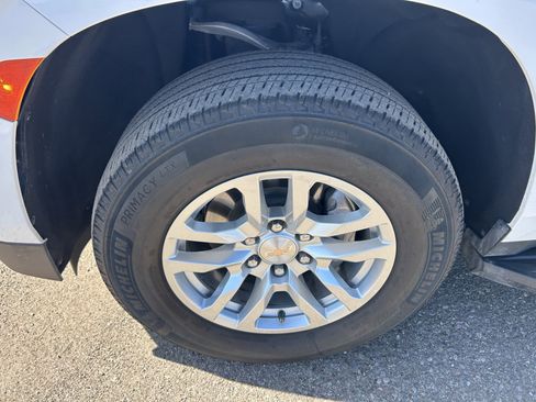 Used 2024 Chevrolet Tahoe LT image 8