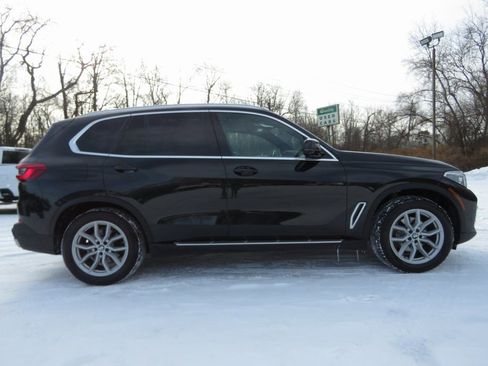 Used 2019 BMW X5 xDrive40i w/ Executive Package image 4