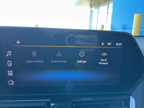 Used 2024 Chevrolet TrailBlazer LT w/ LT Cold Weather Package AWD/4WD image 18