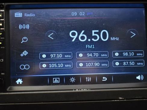 Used 2013 Chevrolet Impala LT w/ LT Sunroof Package image 28