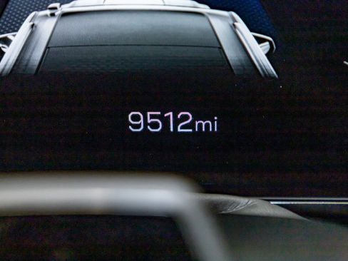 Used 2025 GMC Yukon Denali Ultimate image 17