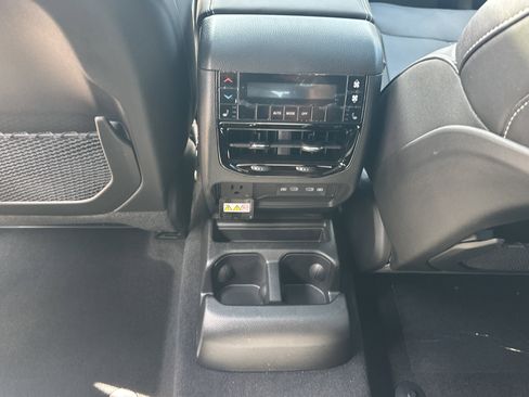 New 2026 Jeep Grand Cherokee L Limited AWD/4WD image 15