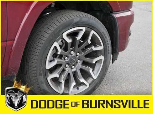 Used 2025 RAM 1500 Limited AWD/4WD image 11