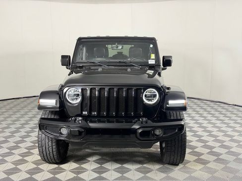 Used 2021 Jeep Wrangler Unlimited Sahara AWD/4WD image 11