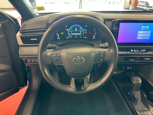 Used 2026 Toyota Camry SE w/ Multimedia Upgrade Package AWD/4WD image 18