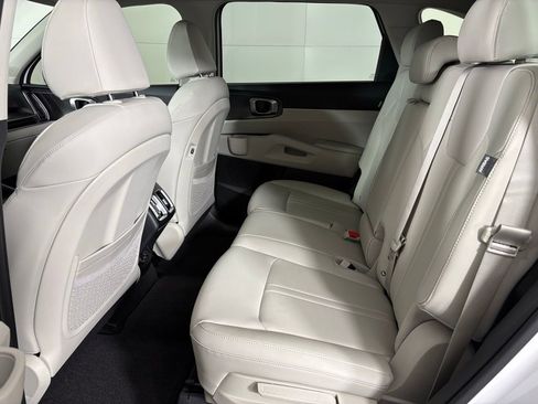 New 2026 Kia Sorento S image 37
