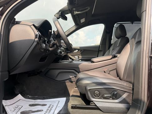 Used 2018 Audi Q7 3.0T Prestige w/ Prestige Package AWD/4WD image 15