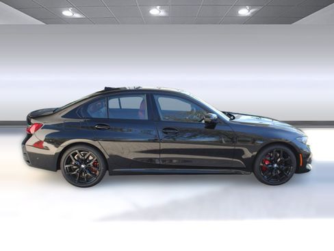 New 2026 BMW 330i xDrive Sedan w/ M Sport Package AWD/4WD image 8