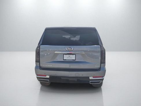 Used 2025 Cadillac Escalade ESV Premium Luxury w/ Touring Package RWD image 6