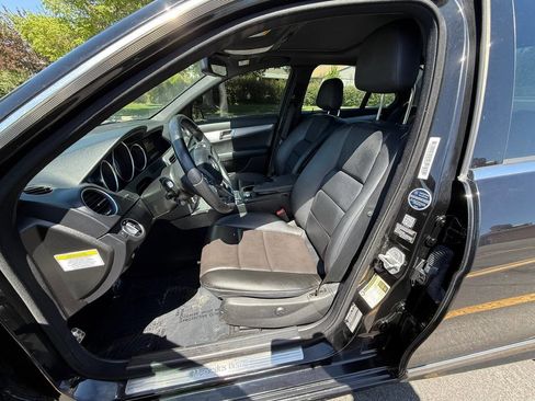 Used 2013 Mercedes-Benz C 300 4MATIC Sedan image 9
