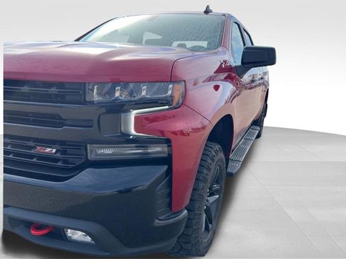 Used 2021 Chevrolet Silverado 1500 LT Trail Boss w/ Bed Protection Package image 12