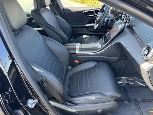Used 2023 Mercedes-Benz C 300 Sedan image 6