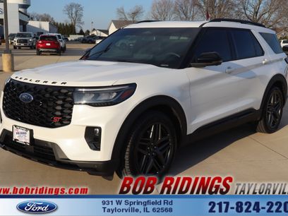 Used 2025 Ford Explorer ST