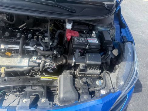 Used 2024 Nissan Versa SR FWD image 56
