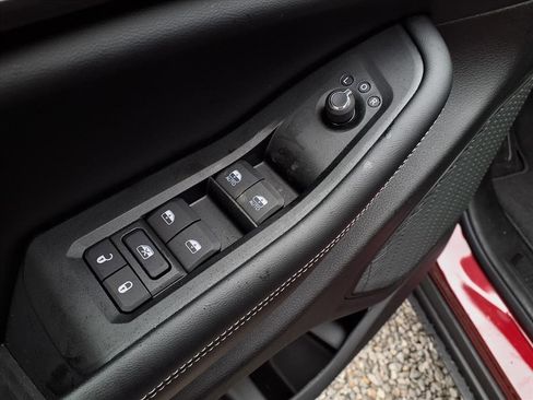 New 2025 Jeep Grand Cherokee Laredo X image 21